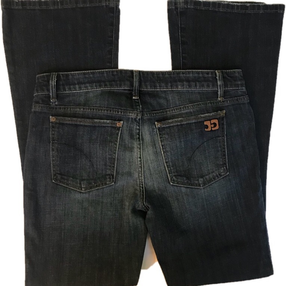 Joe’s Jeans • Provocateur Fit Dark Wash Jeans W28